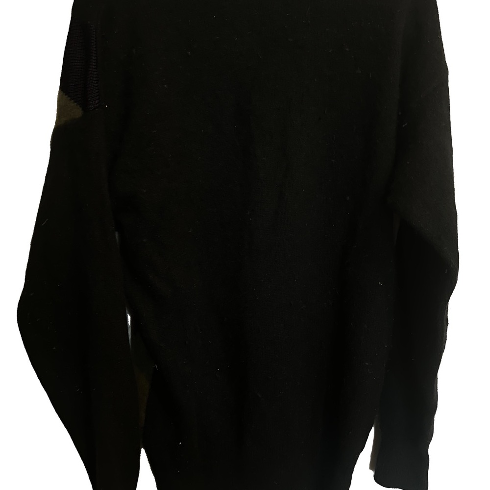 Danier Patterned Sweater - Picture 2 of 2